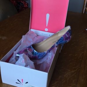 Isaac Mizrahi Live Collection short floral heel